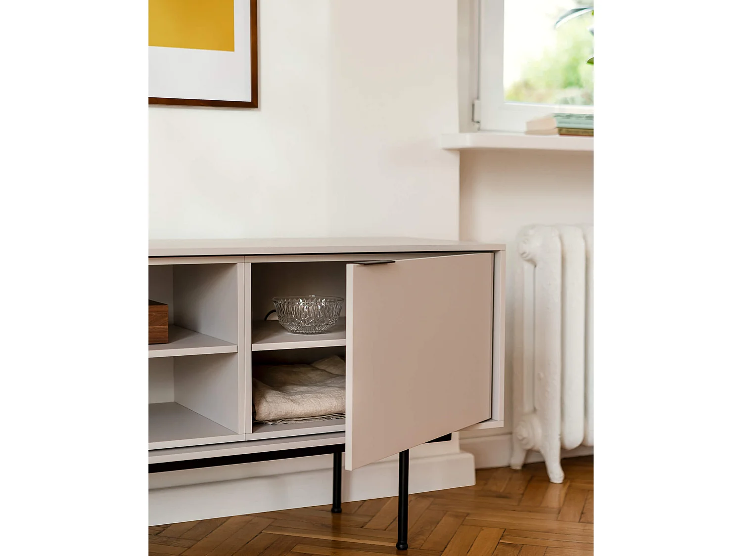 noo.ma Mod mobile TV moderno - 189 cm, grigio mandorla, legno truciolare, con anta e cassetto