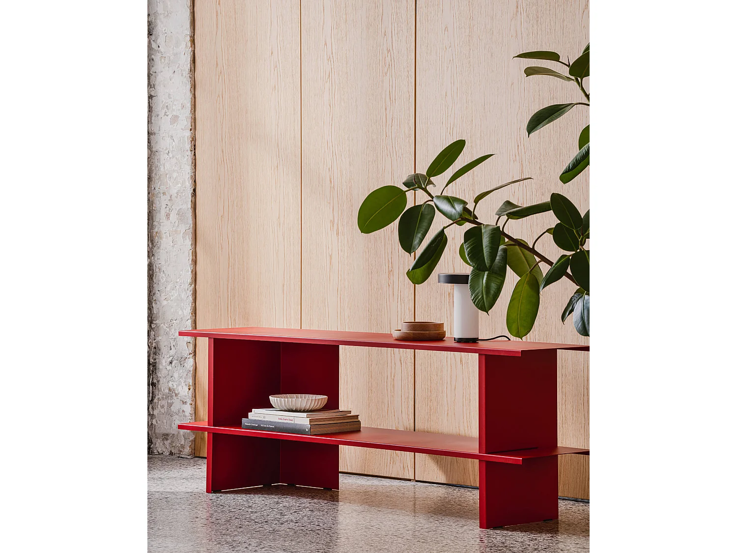 Hes Regaleinheit - niedriges Metallregal, 2 Ablagen, TV‑Stand, matt, 160x37x56,6 cm