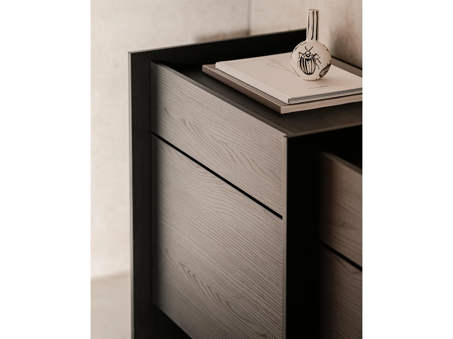 Hido Kommode - Sideboard 146x76x51 cm, Schwarz-Eiche, Melamin, mit Schubladen