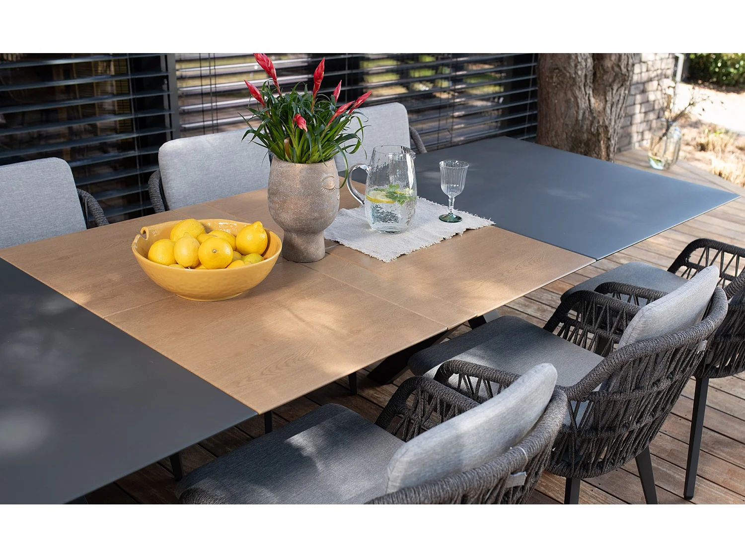 Ensemble de mobilier de repas de jardin en aluminium Tropea table et 6 chaises