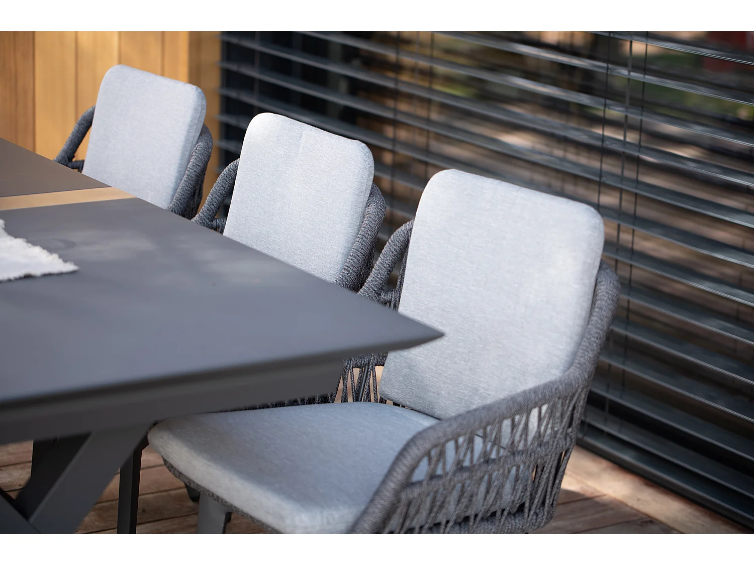 Tropea Grey Gartenmöbel-Set mit ausziehbarem Tisch und 10 Stühlen