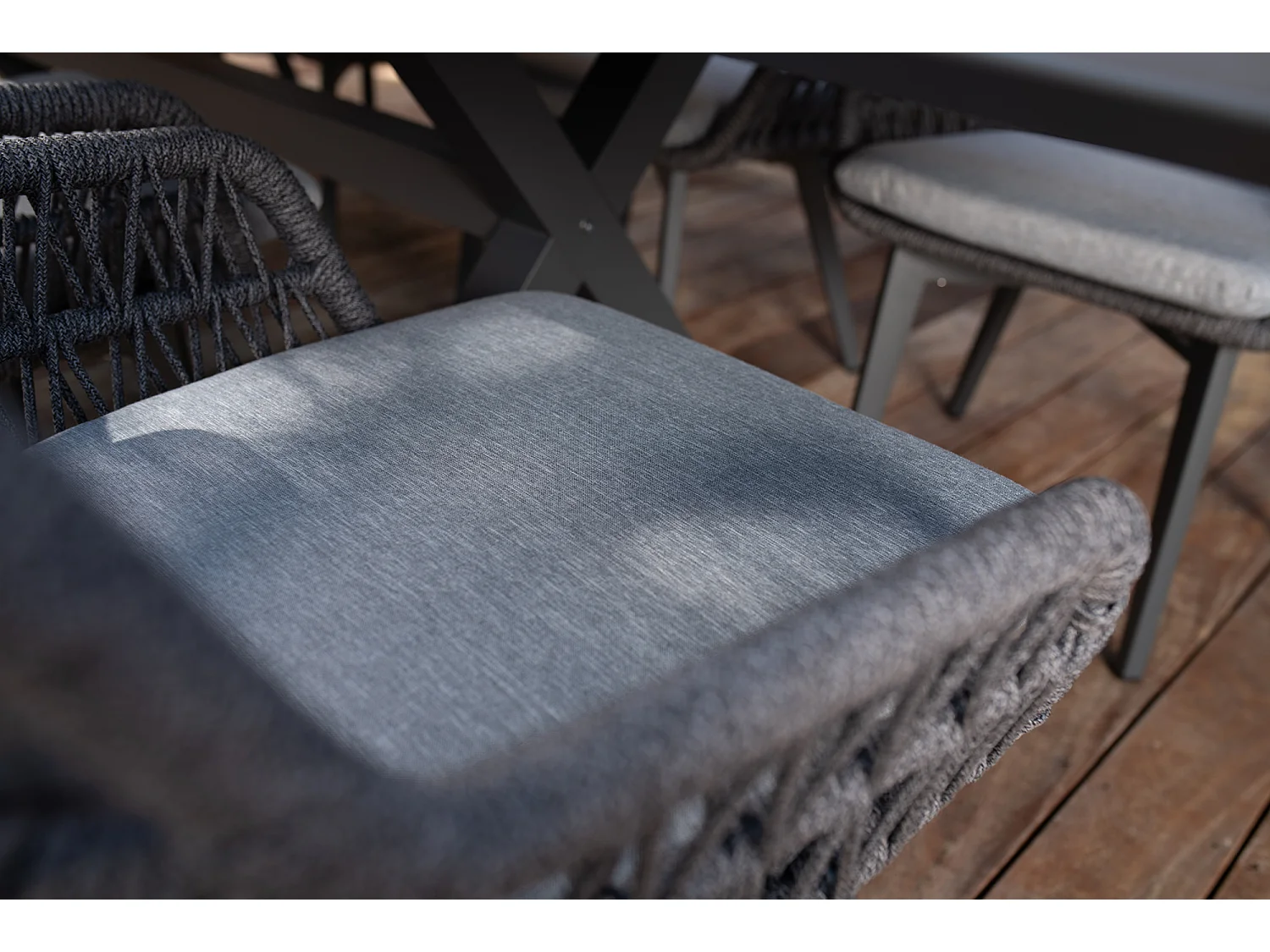 Tropea Grey Gartenmöbel-Set mit ausziehbarem Tisch und 10 Stühlen