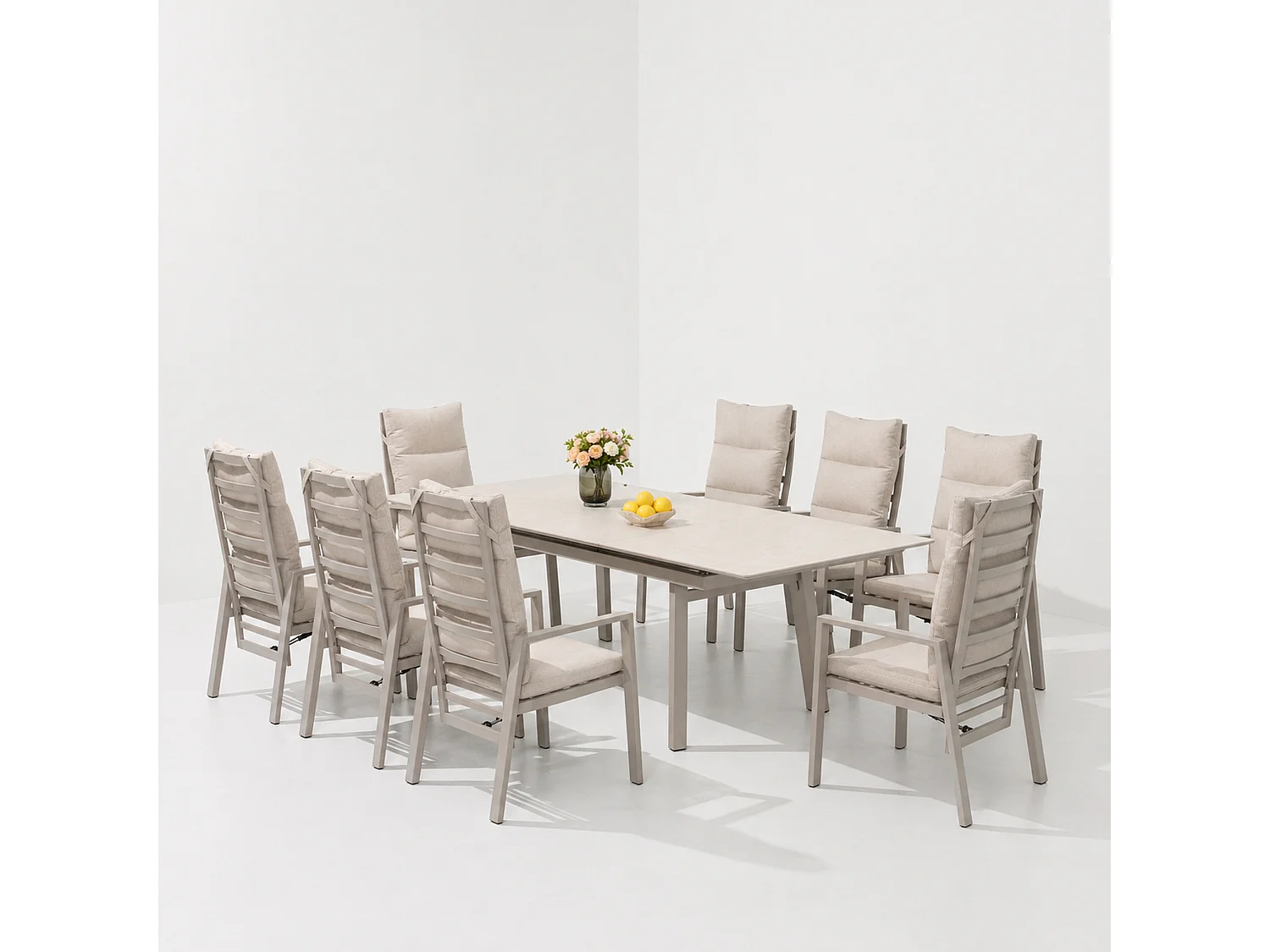 Ensemble de mobilier de repas de jardin en aluminium Catania – Table + 8 chaises