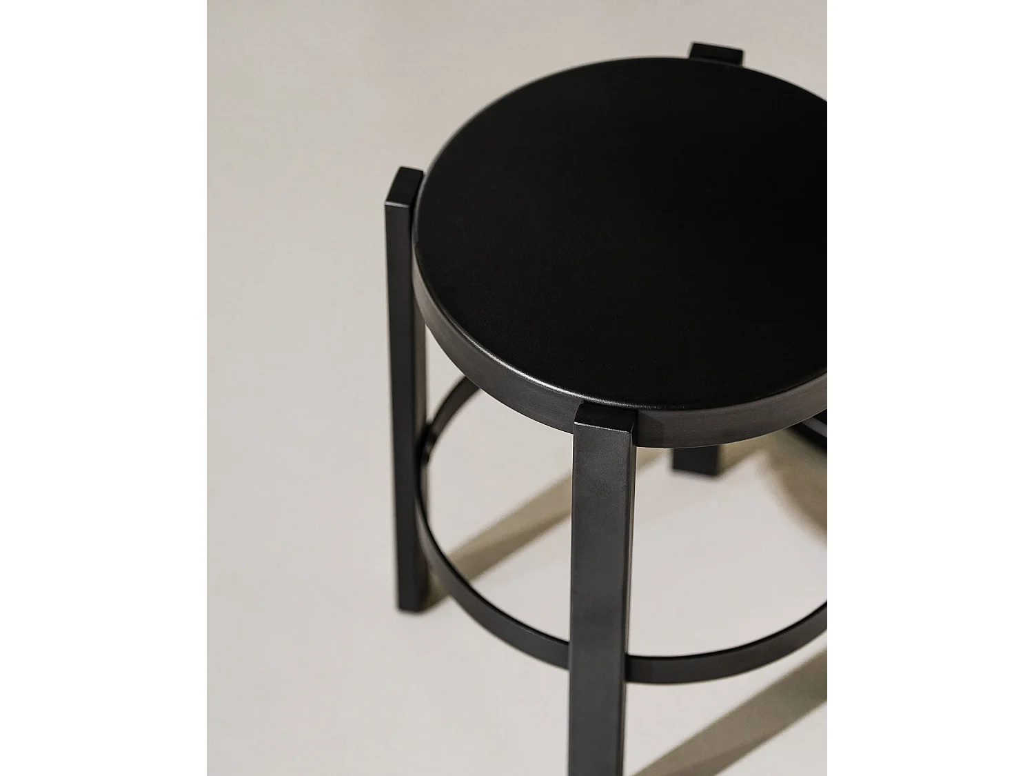 noo.ma Tabouret Doon - sgabello rotondo in acciaio, versatile, vari colori