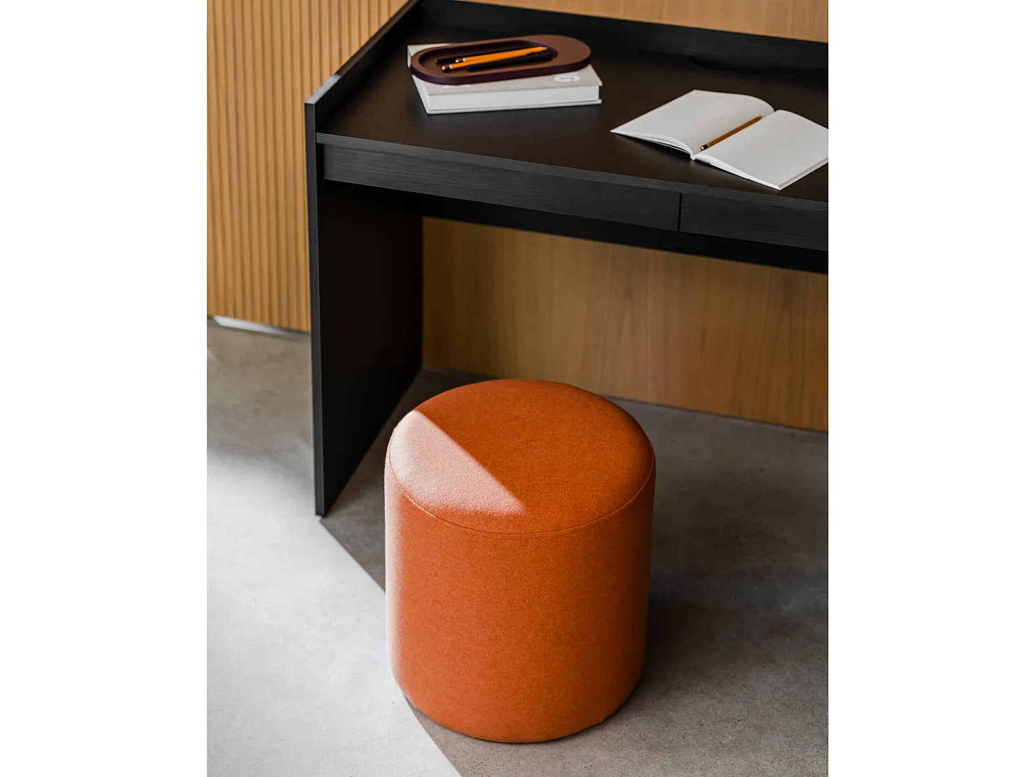 noo.ma Pouf Folk petit - carré 50x50x25 cm, minimaliste moderne