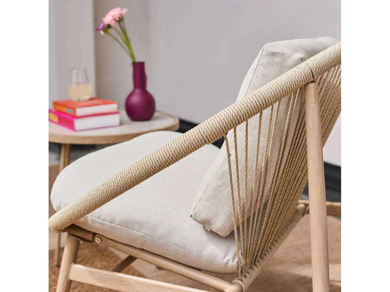 Set 2 poltrone da giardino con tavolo in acciaio e rattan, beige