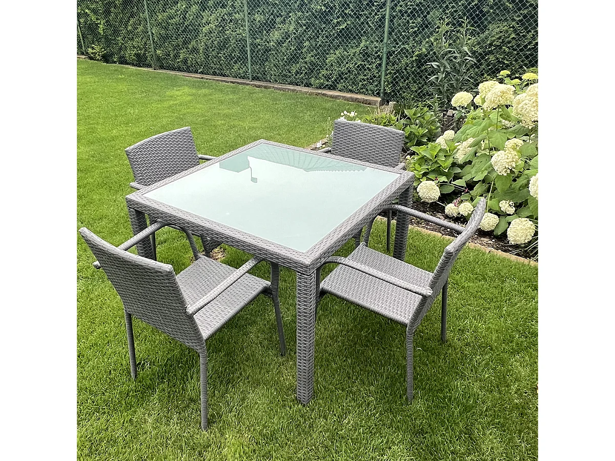Set van 4 Rio grijze tuintafel en stoelen