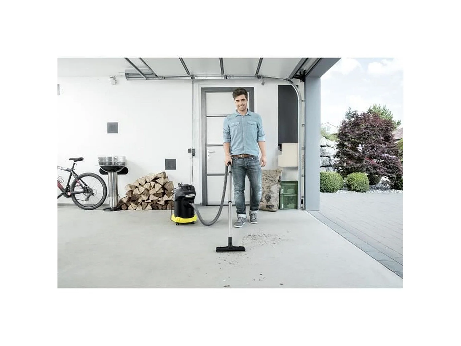Aspirateur cendres et poussières AD 4 Premium - Cuve métal 17 L - 600W