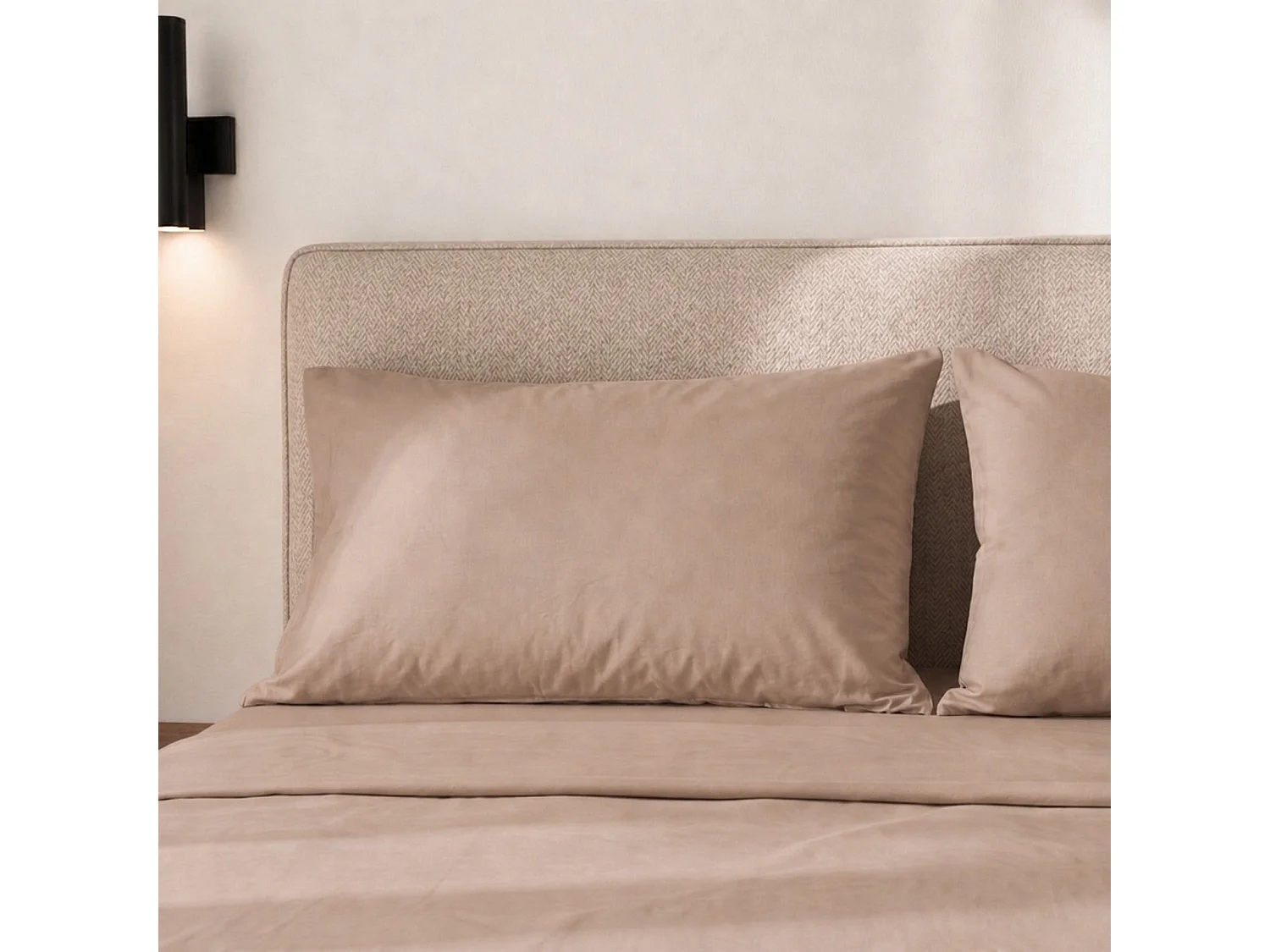 Parure de Lit 1 Personne en Percale de Coton 200 TC | Drap Housse, Drap Plat et 1 Taie d’Oreiller | Mocha | Made in Italy