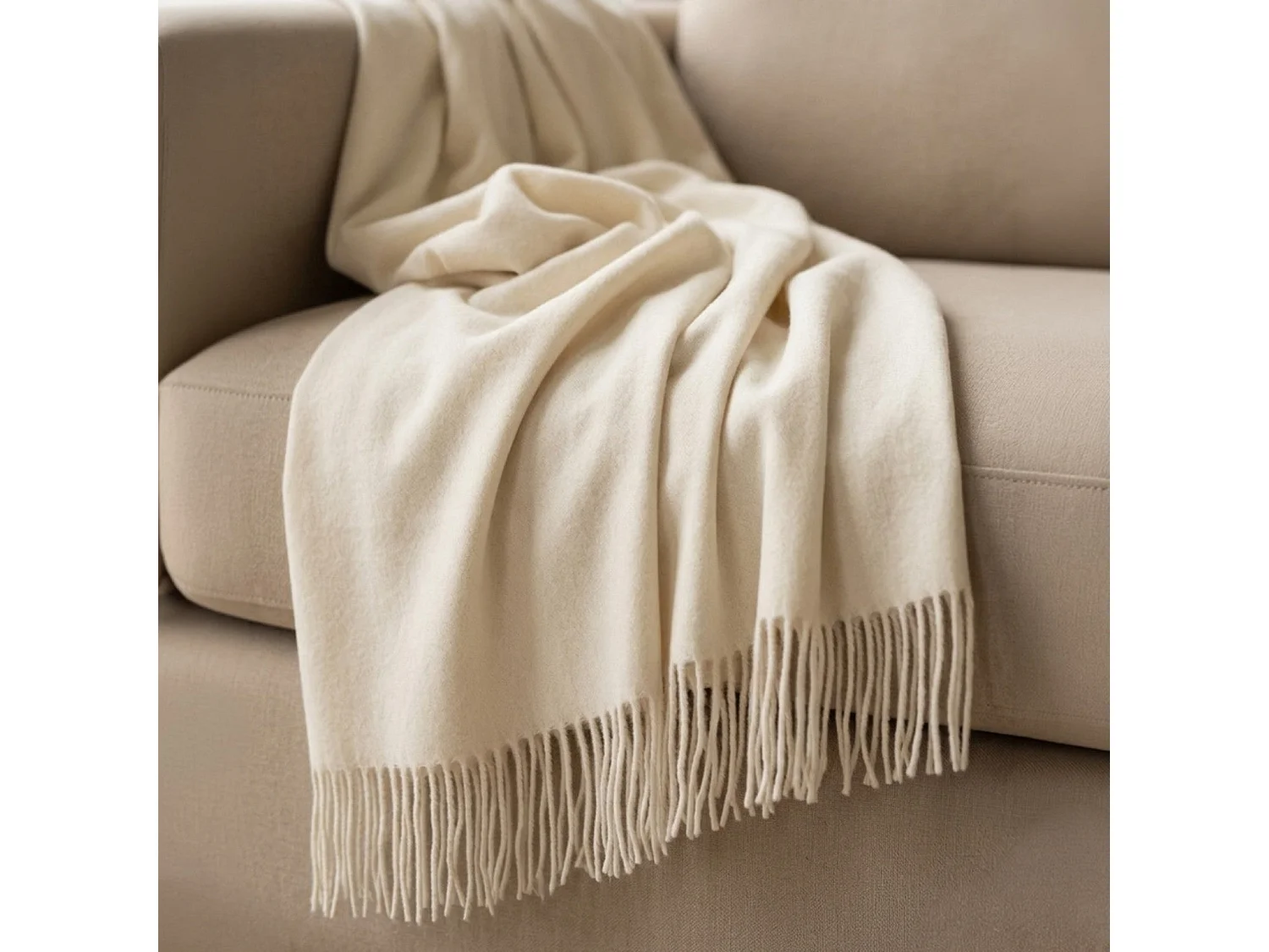 Manta Plaid Living 130x170 cm en Algodón Blend, Color Marfil | Manta Ligera 250 g/m² para Sofá y Cama | Diseño Elegante y Tejido Suave