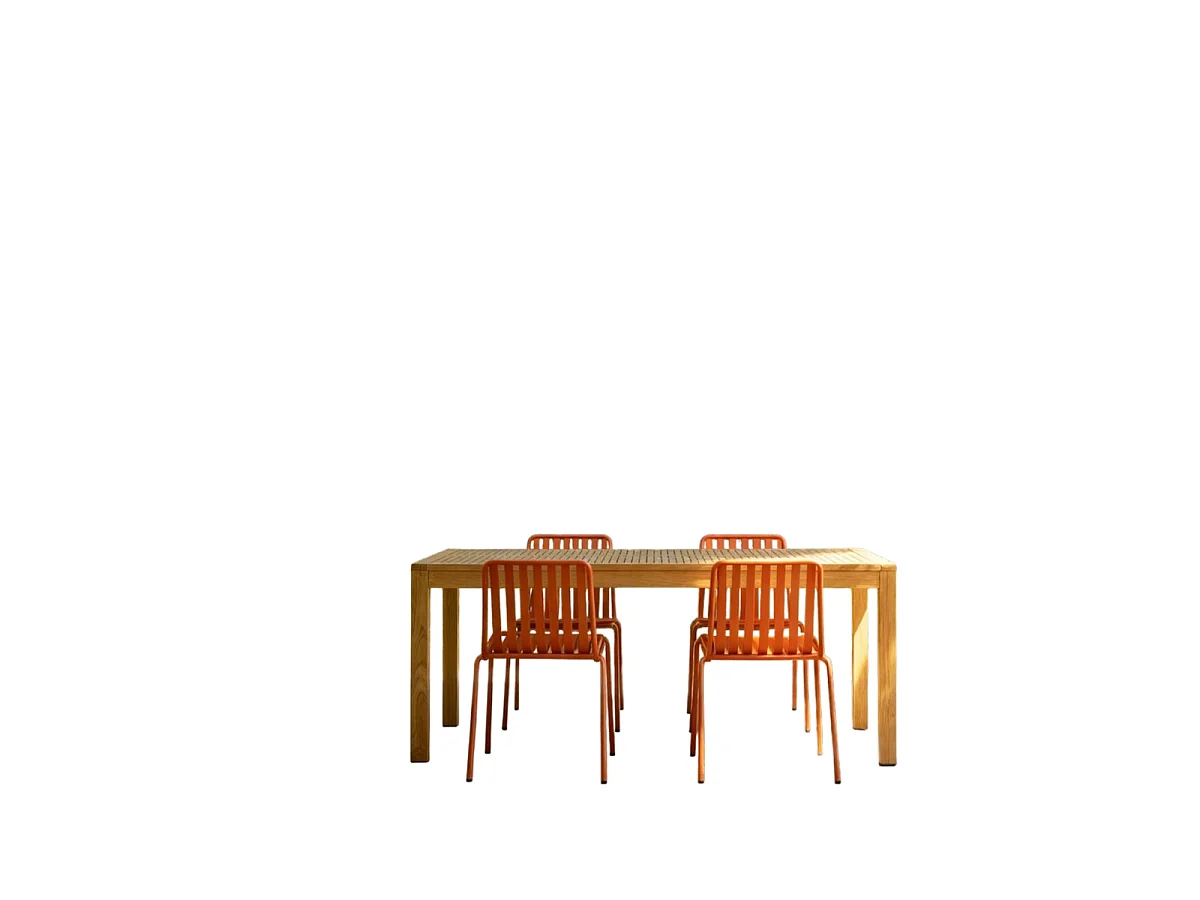 Teo - Gartenmöbel Set aus massivem Teak und orangefarbenem Metall 4 Stühle