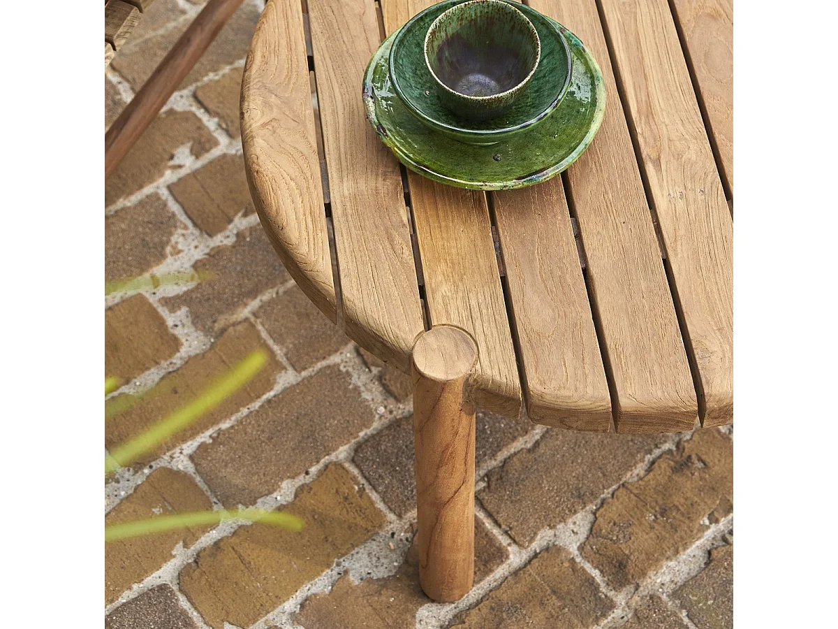 Garten-Couchtisch Hélen aus massivem, recyceltem Teakholz