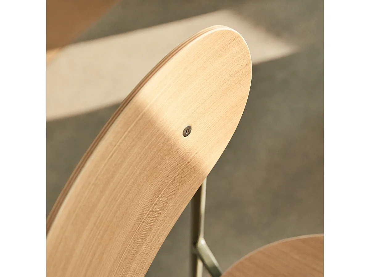 Lilo - Chaise en frêne et métal vert