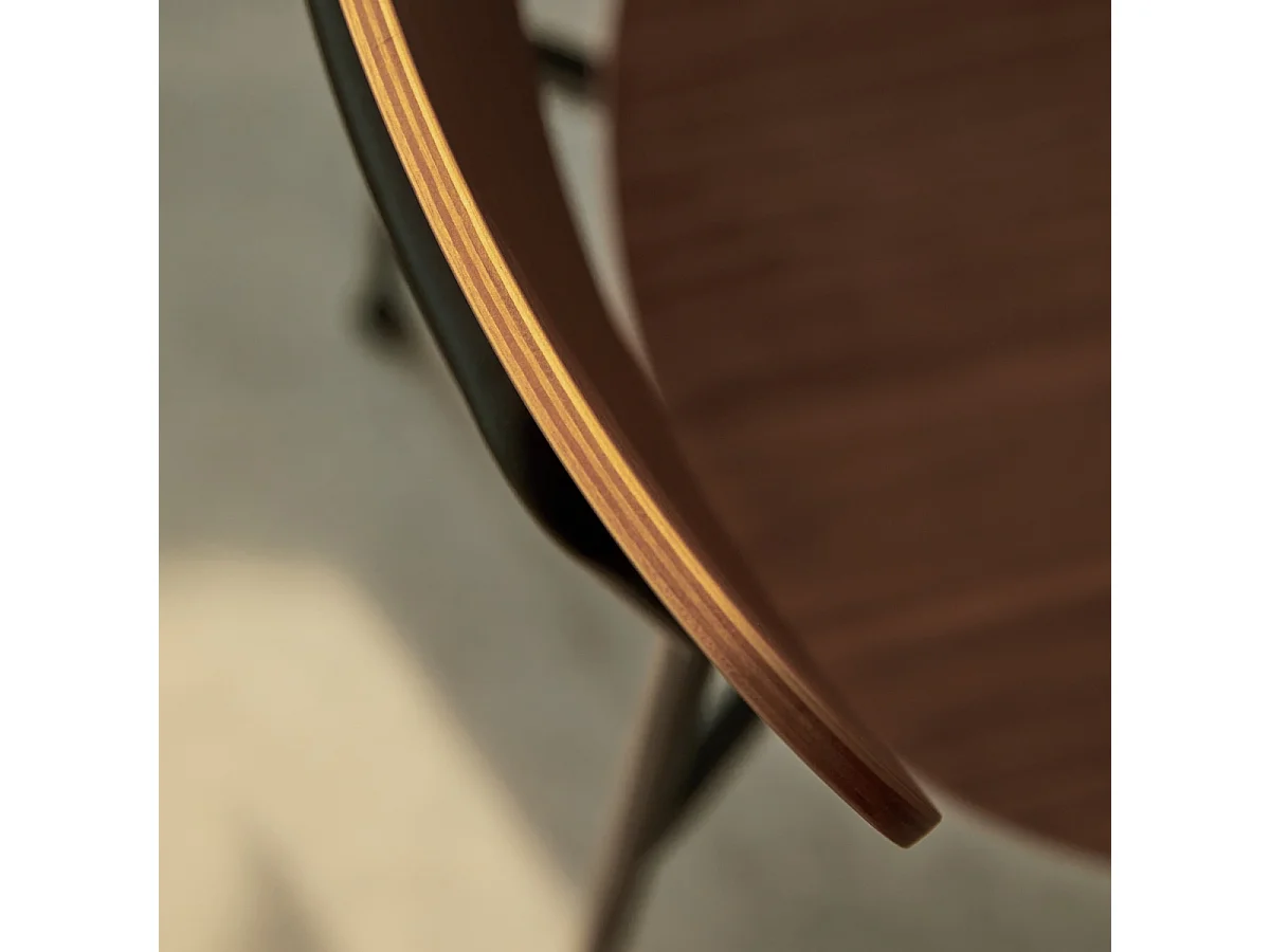 Lilo - Chaise en noyer et métal noir