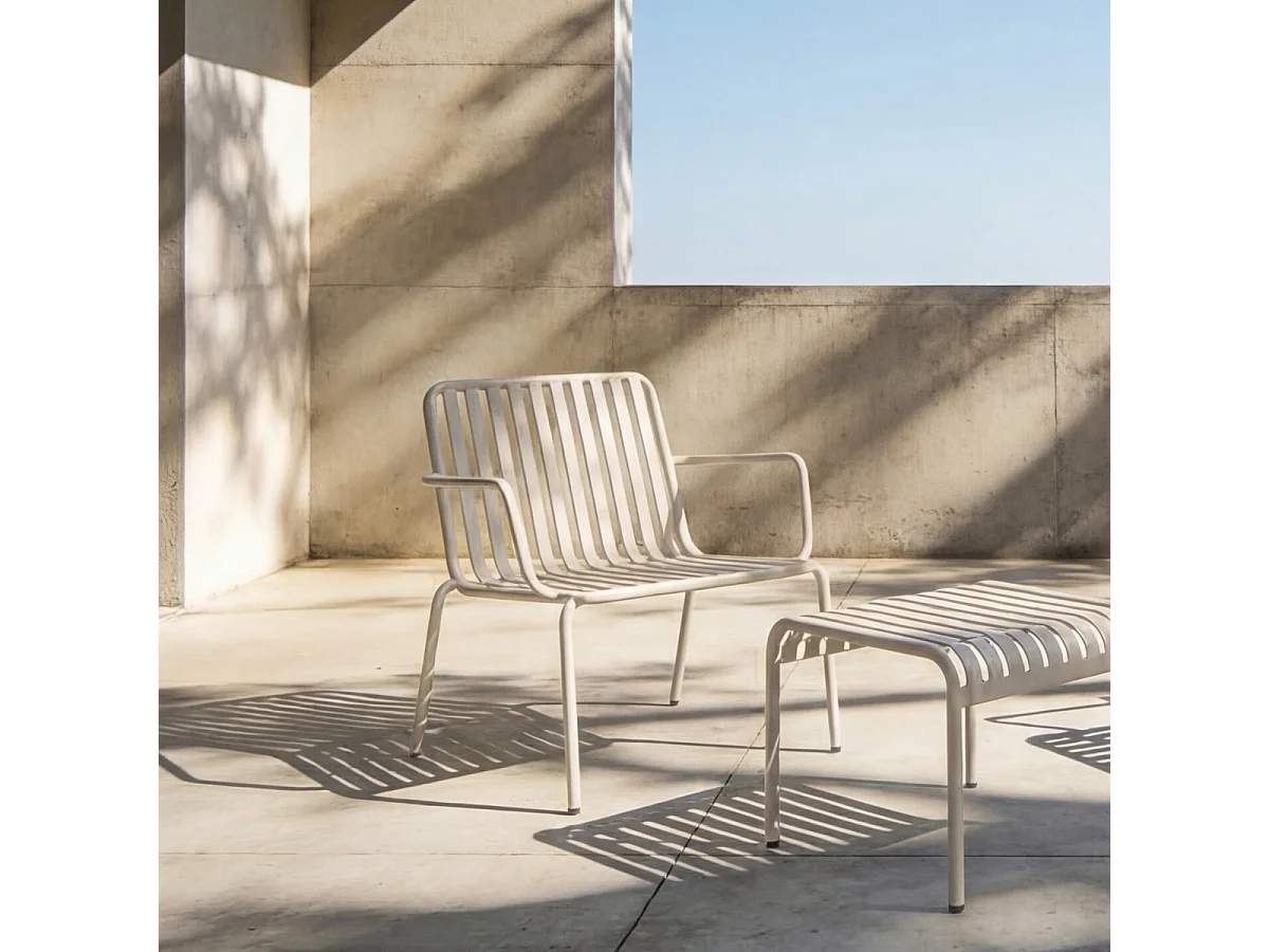 Poltrona bassa da giardino in metallo cream Gaby
