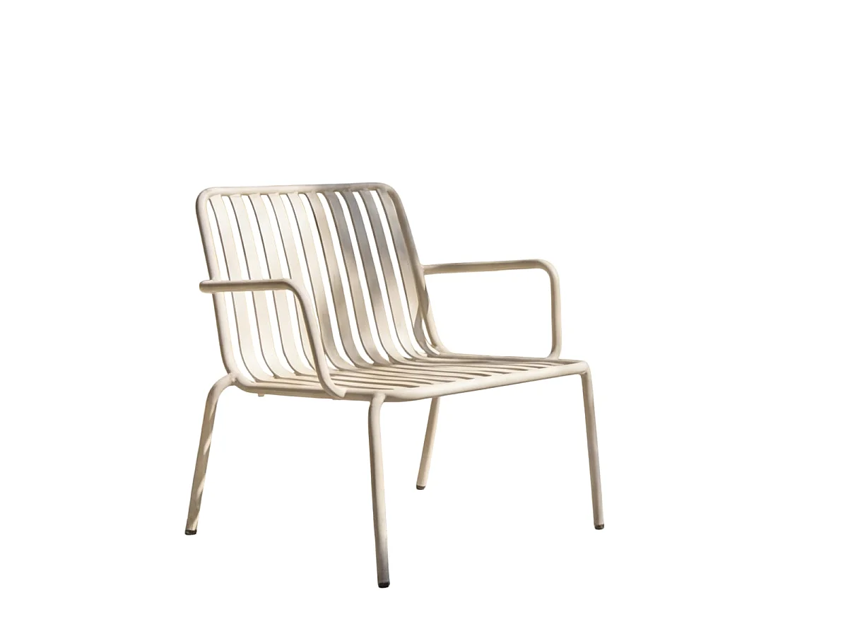 Poltrona bassa da giardino in metallo cream Gaby