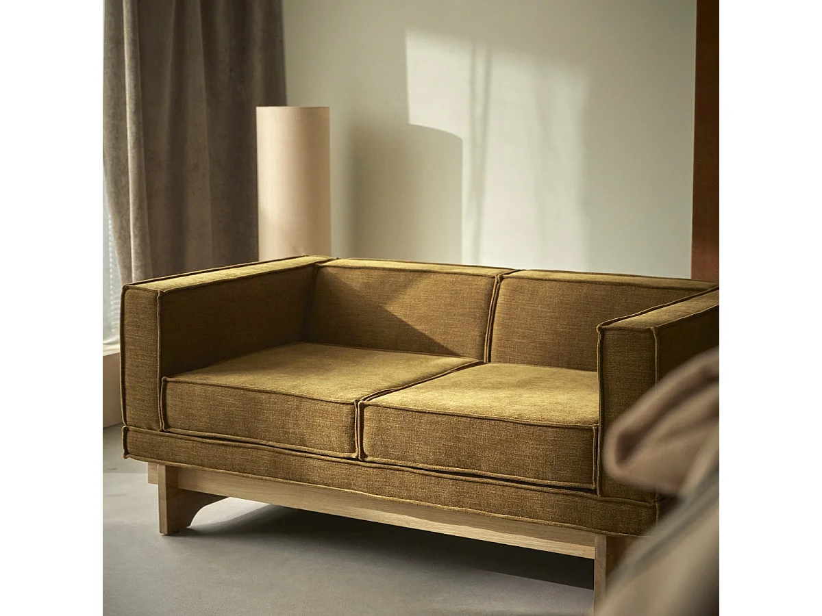 Miu - Sofa aus Eichenholz und ockerfarbenem Stoff, 2-Sitzer