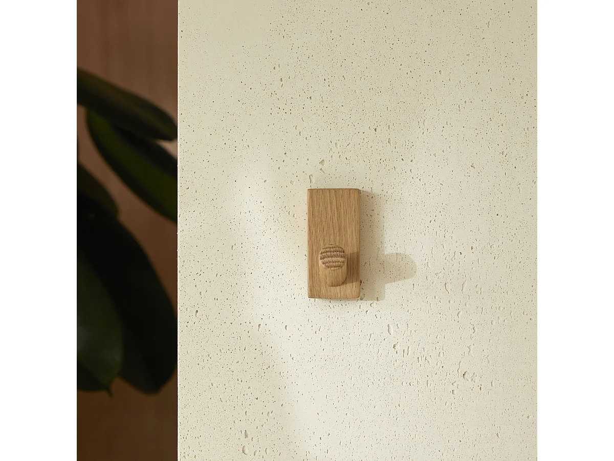 Patère rectangulaire en bois de chêne massif Eda