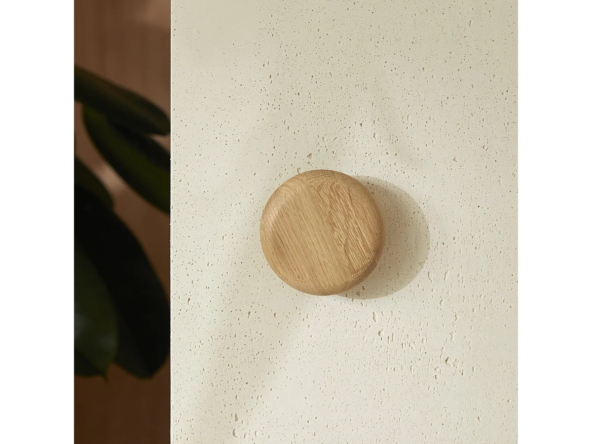 Patère ronde en bois de chêne massif Eda