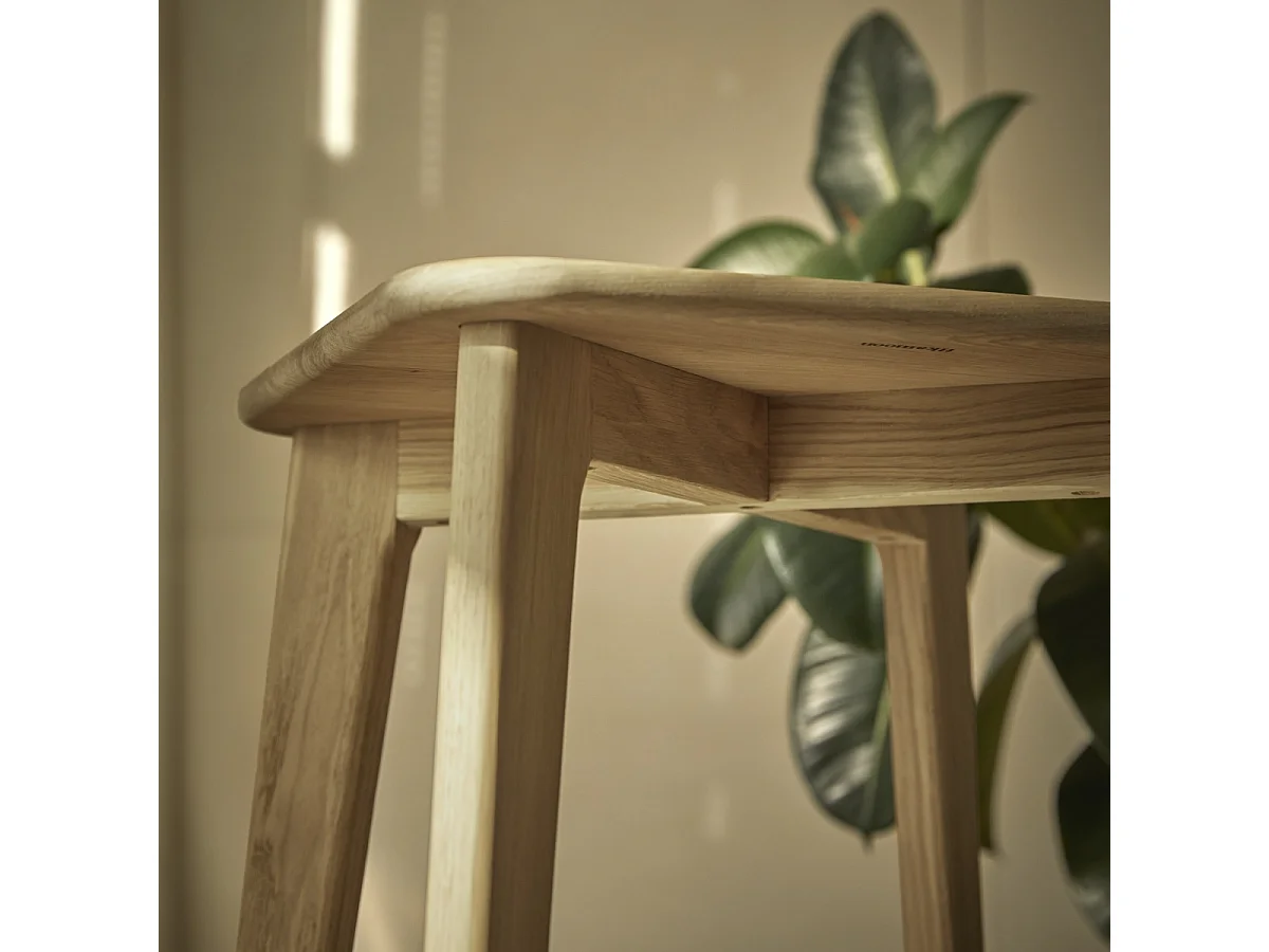 Barhocker Abel aus massiver Eiche