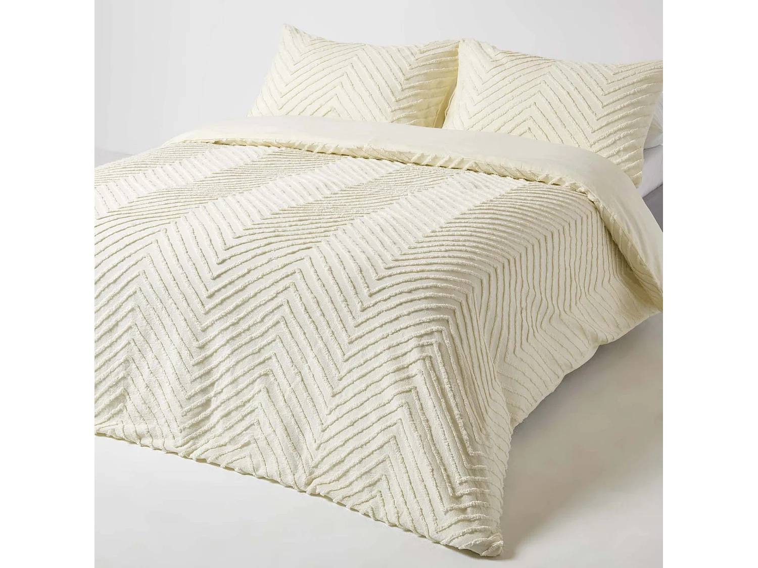 Homescapes Off White Chevron Cotton Tufted Duvet Cover Set, Double