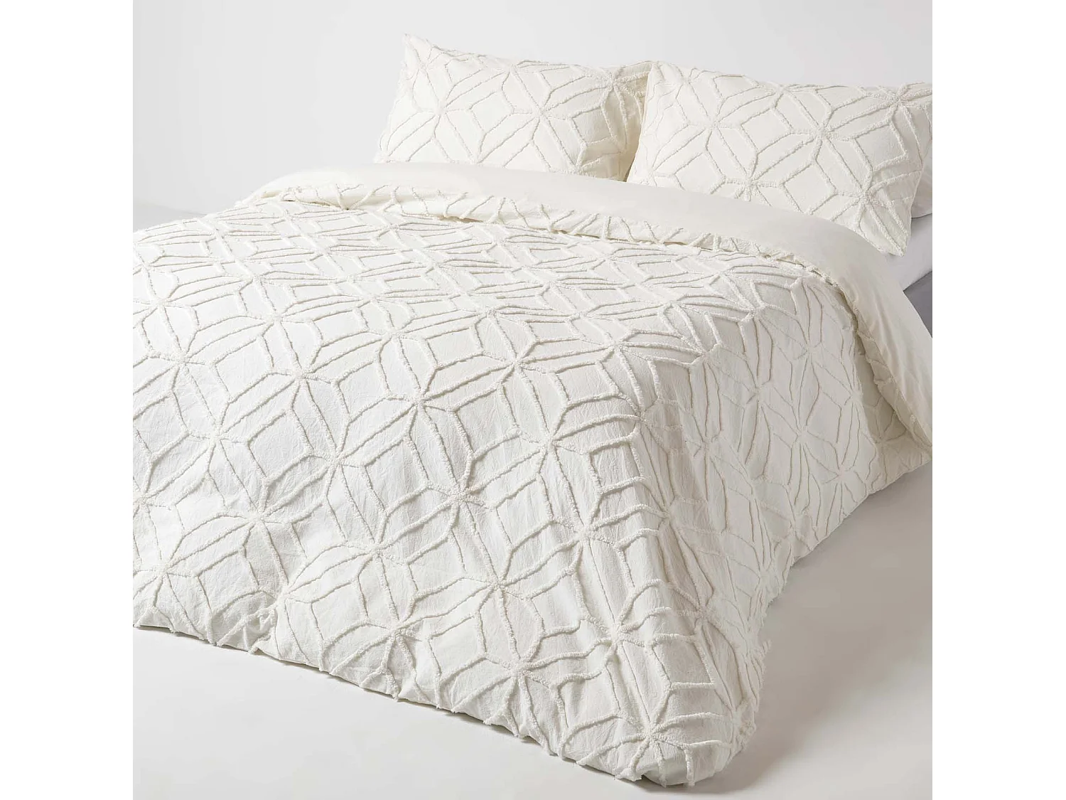 Homescapes White Diamond Cotton Tufted Duvet Cover Set, Super King