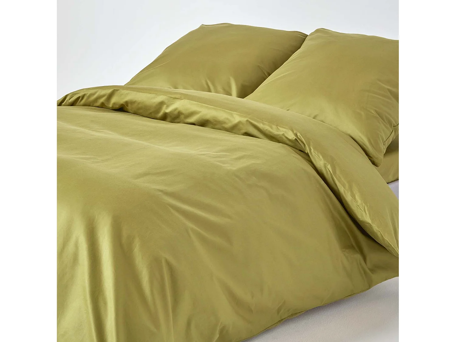 Parure de lit en satin de coton égyptien 1000 fils vert olive, 240x220cm - HOMESCAPES