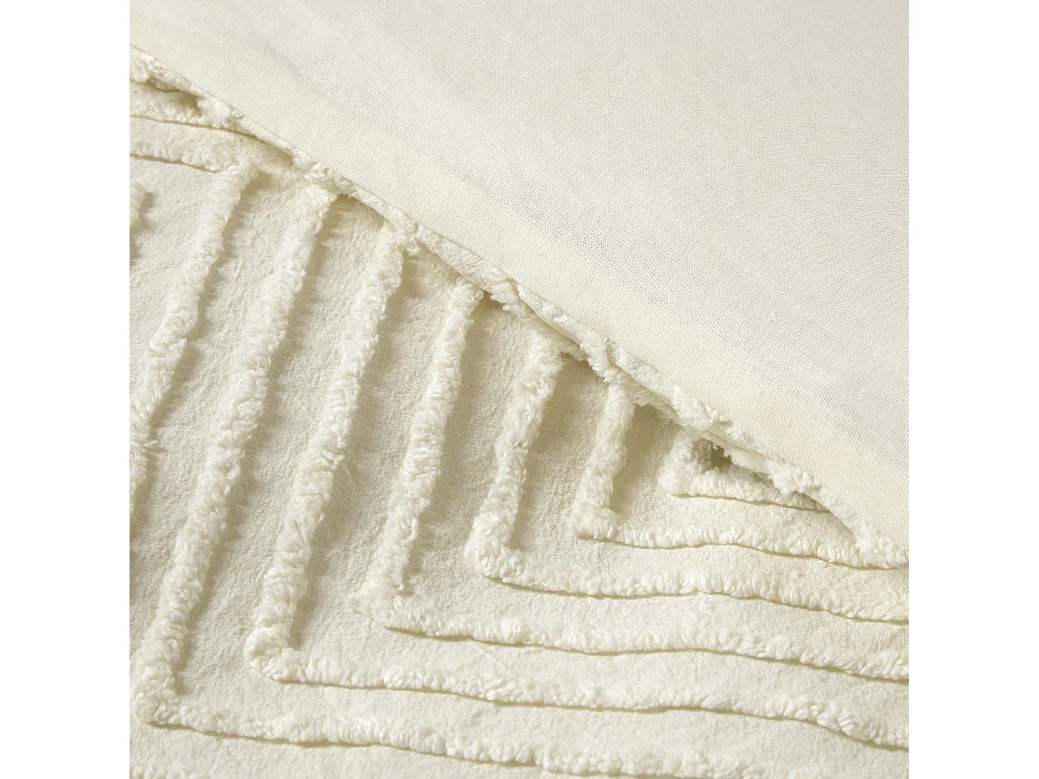 Parure de lit écru tuftée à motif ziz zag, 135x200cm - HOMESCAPES