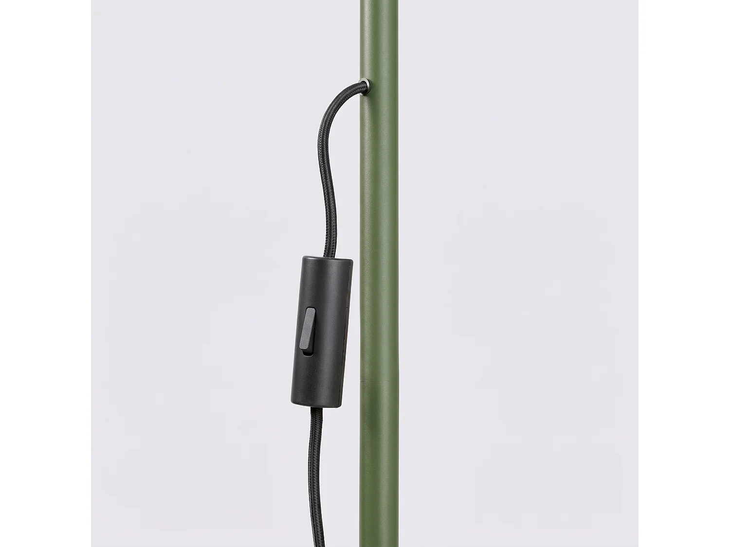 Stehlampen NOX modern aus  Stahl - 1 lichtquellen - L.30 x H. cm - olivgrün
