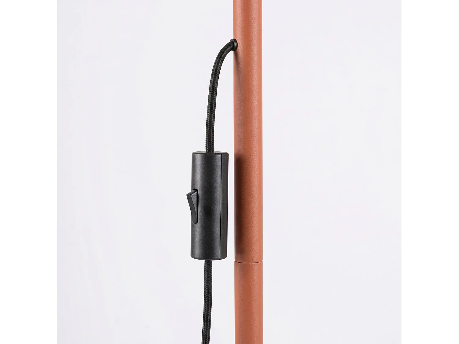 Stehlampen KARBON minimalistisch aus  Aluminium - 3 lichtquellen - L.30 x H. cm - rotocker