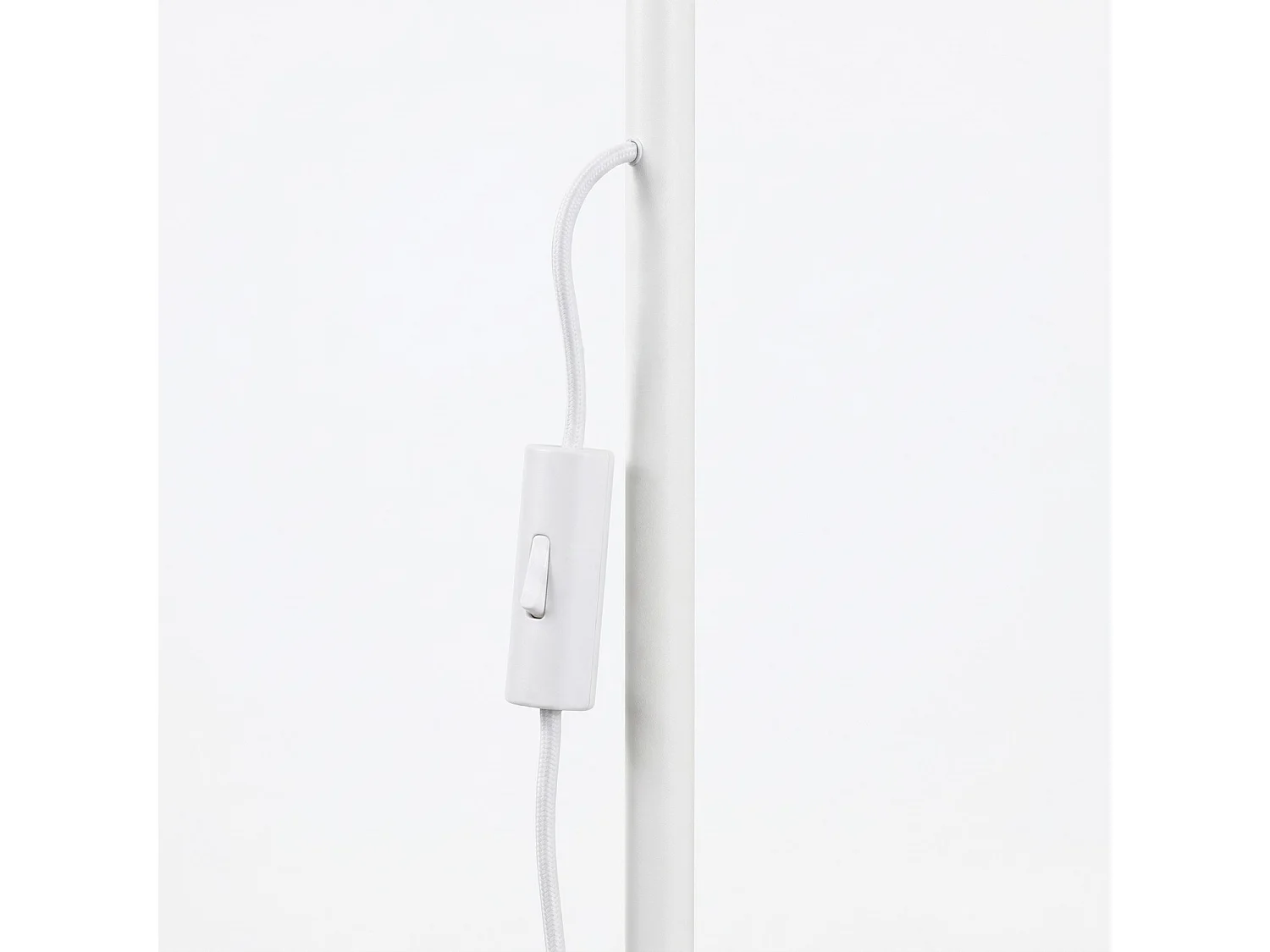 Stehlampen KARBON minimalistisch aus  Aluminium - 1 lichtquellen - L.30 x H. cm - weiß