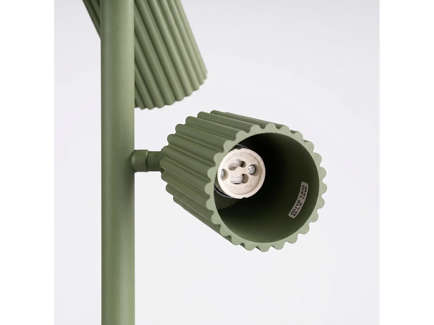 Stehlampen KARBON minimalistisch aus  Aluminium - 3 lichtquellen - L.30 x H. cm - olivgrün