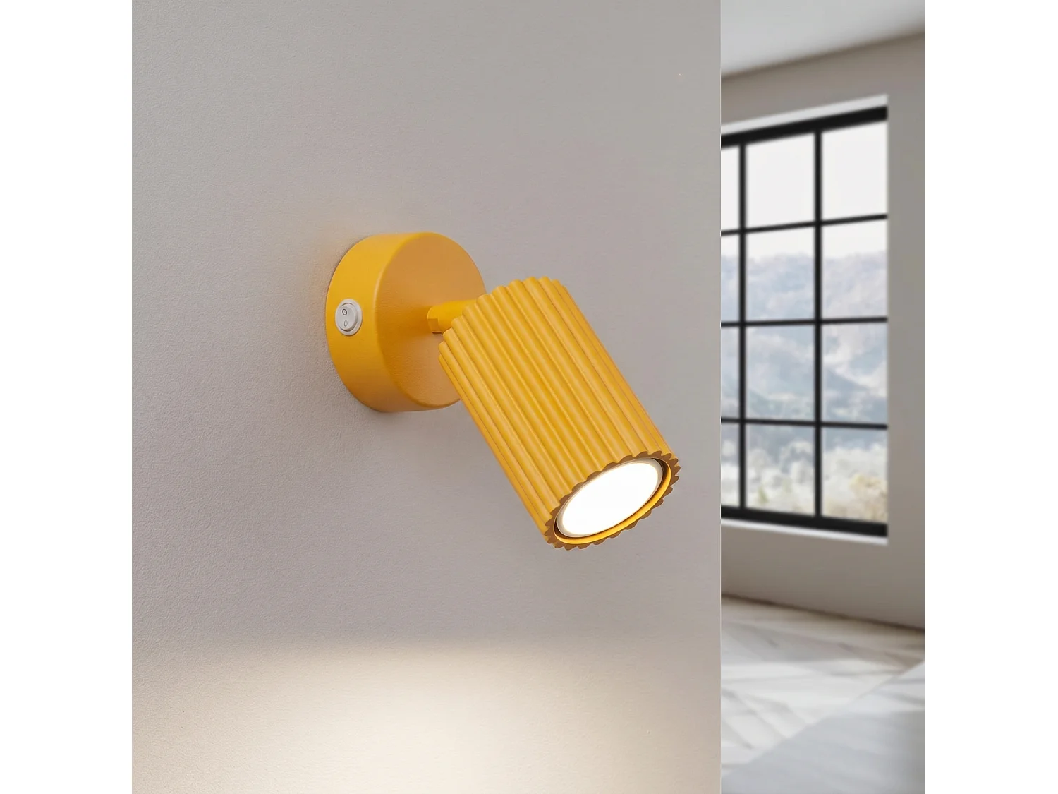 Applique minimaliste en aluminium - 1 sources lumineuses - L.8 x H.16 cm - jaune
