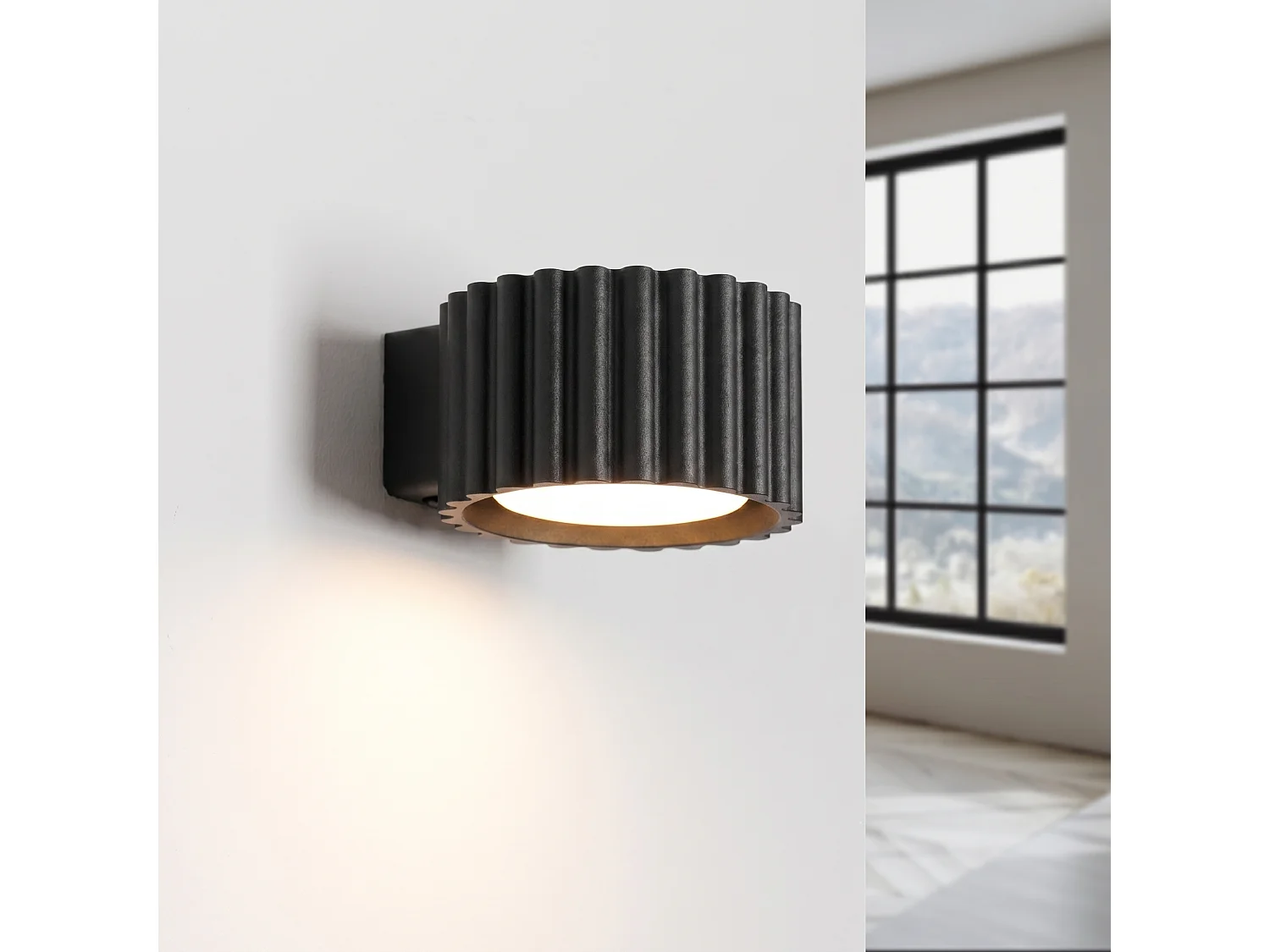 Applique minimaliste en aluminium - 1 sources lumineuses - L.10 x H.6 cm - noir