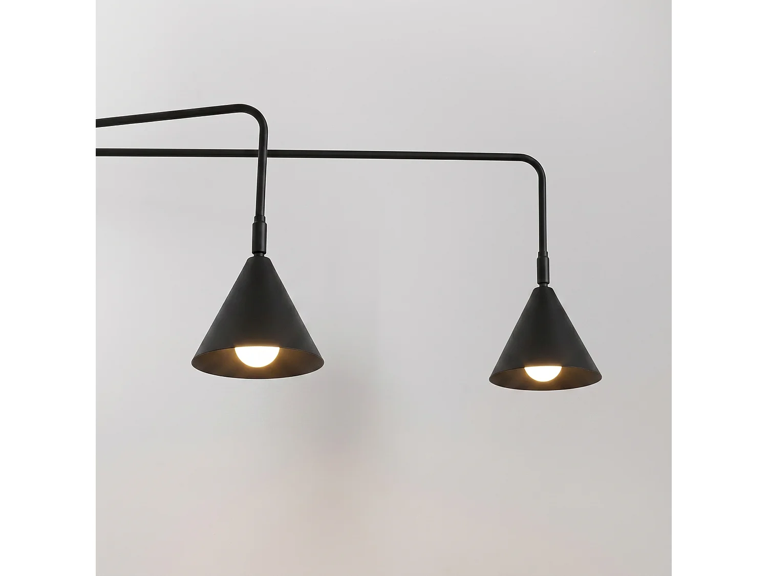 Appliques NOX moderne en acier - 2 sources lumineuses - L.150 x H.30 cm - noir