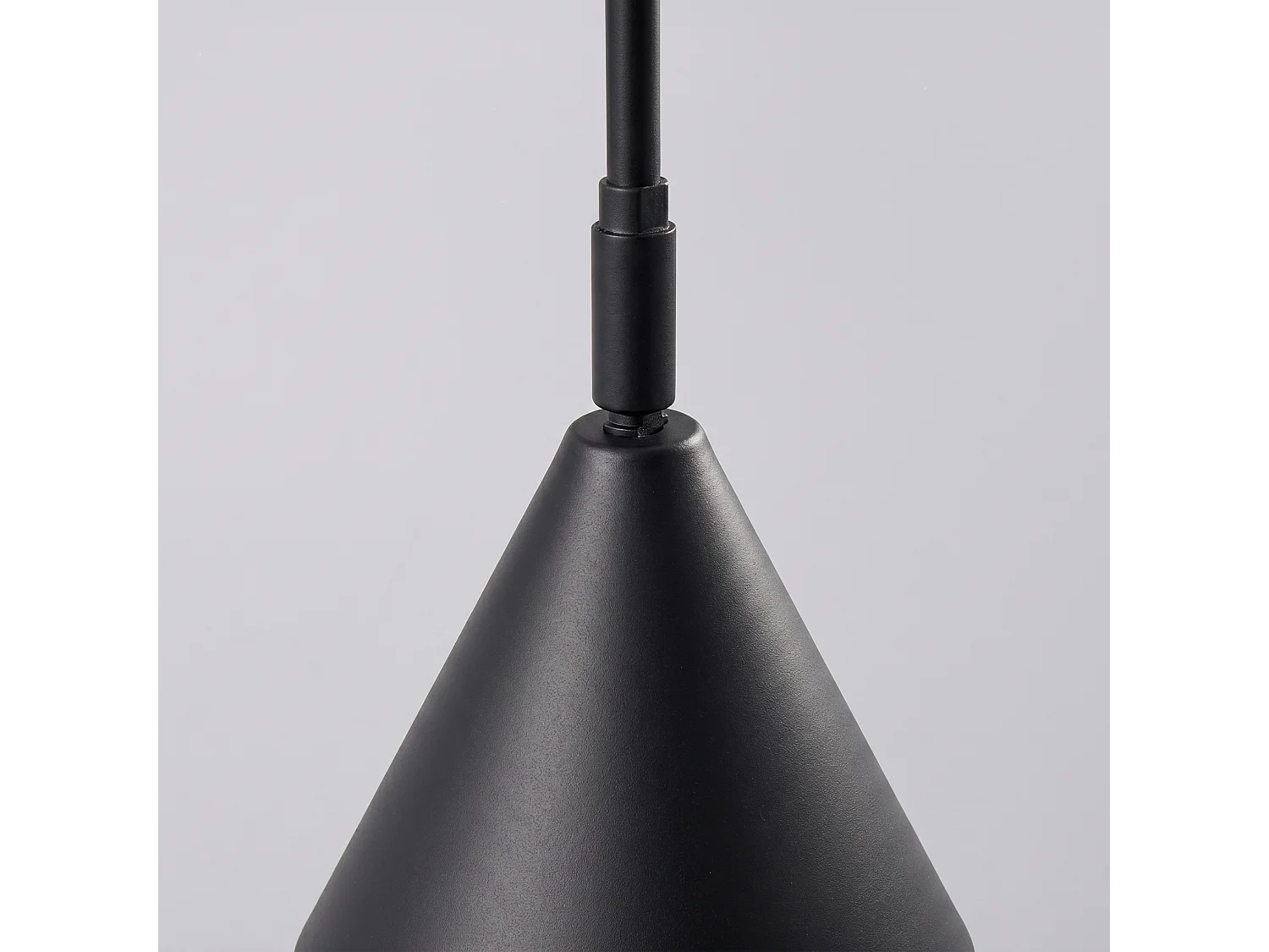 Appliques NOX moderne en acier - 2 sources lumineuses - L.150 x H.30 cm - noir