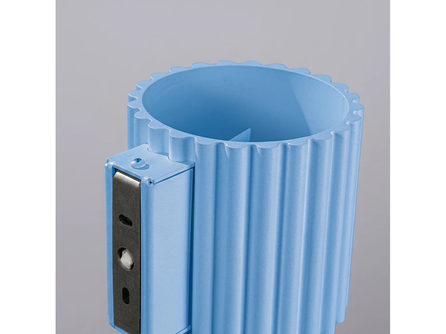 Applique minimaliste en aluminium - 1 sources lumineuses - L.10 x H.10 cm - bleu clair