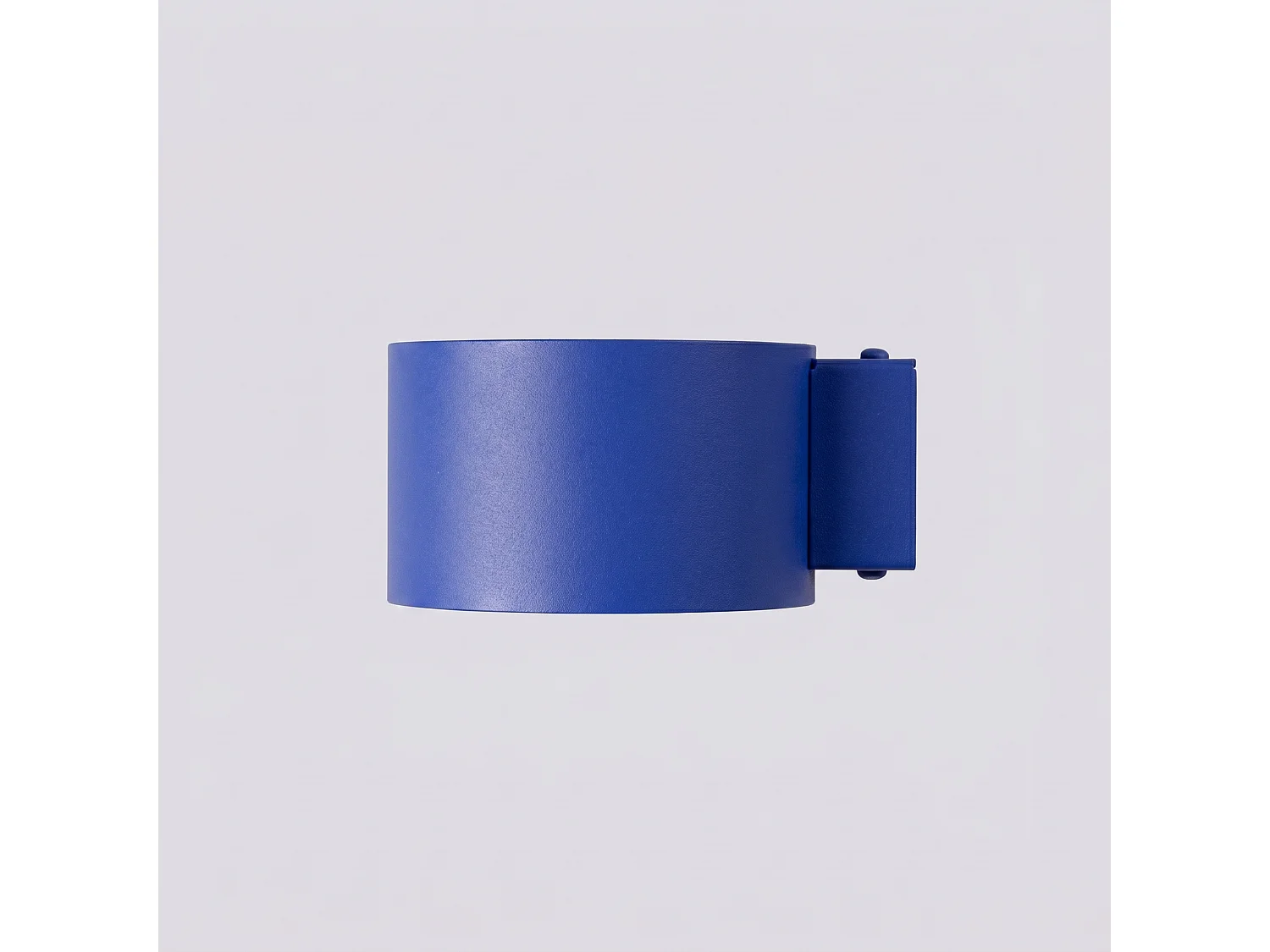 Applique minimaliste en aluminium - 1 sources lumineuses - L.10 x H.6 cm - outremer