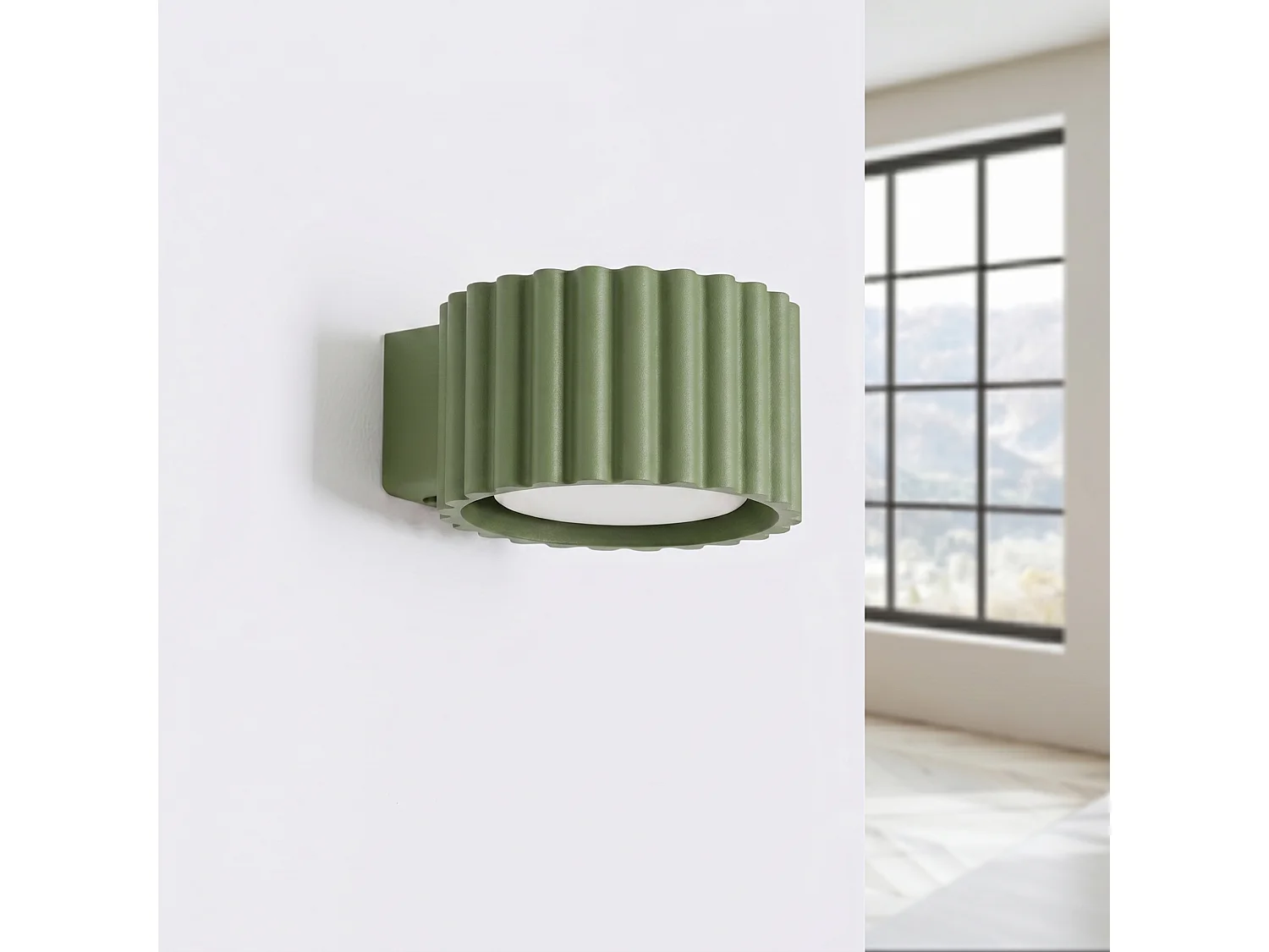 Applique minimaliste en aluminium - 1 sources lumineuses - L.10 x H.6 cm - vert olive