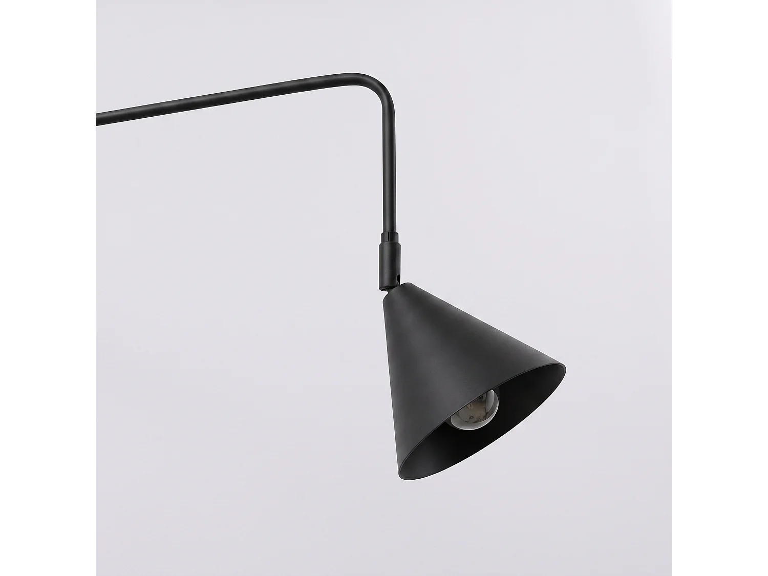 Appliques NOX moderne en acier - 1 sources lumineuses - L.14 x H.30 cm - noir