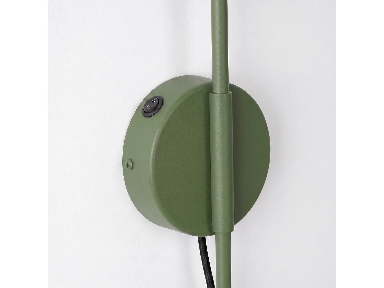 Appliques NOX moderne en acier - 1 sources lumineuses - L.14 x H.30 cm - vert olive