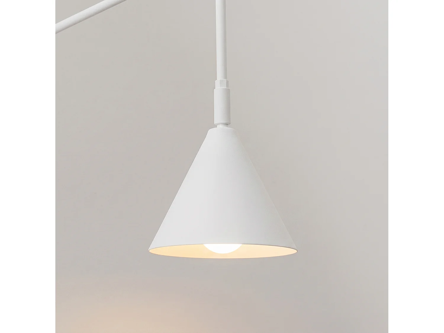 Appliques NOX moderne en acier - 1 sources lumineuses - L.14 x H.30 cm - blanc