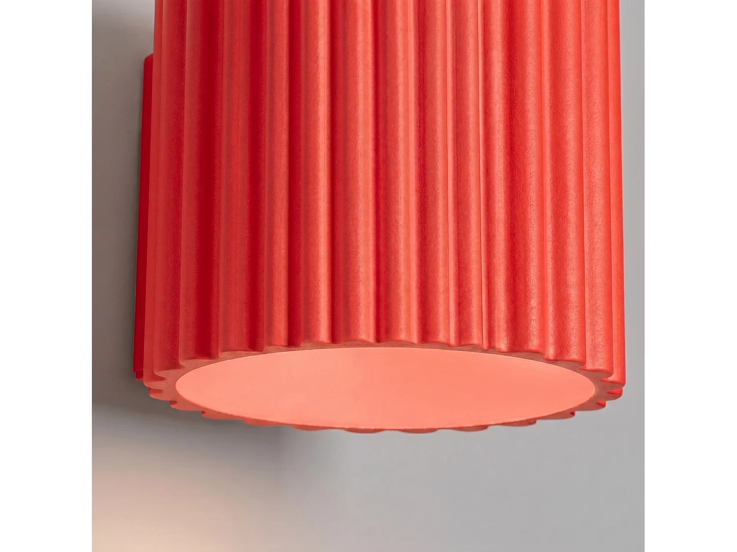 Applique minimaliste en aluminium - 1 sources lumineuses - L.10 x H.10 cm - rouge