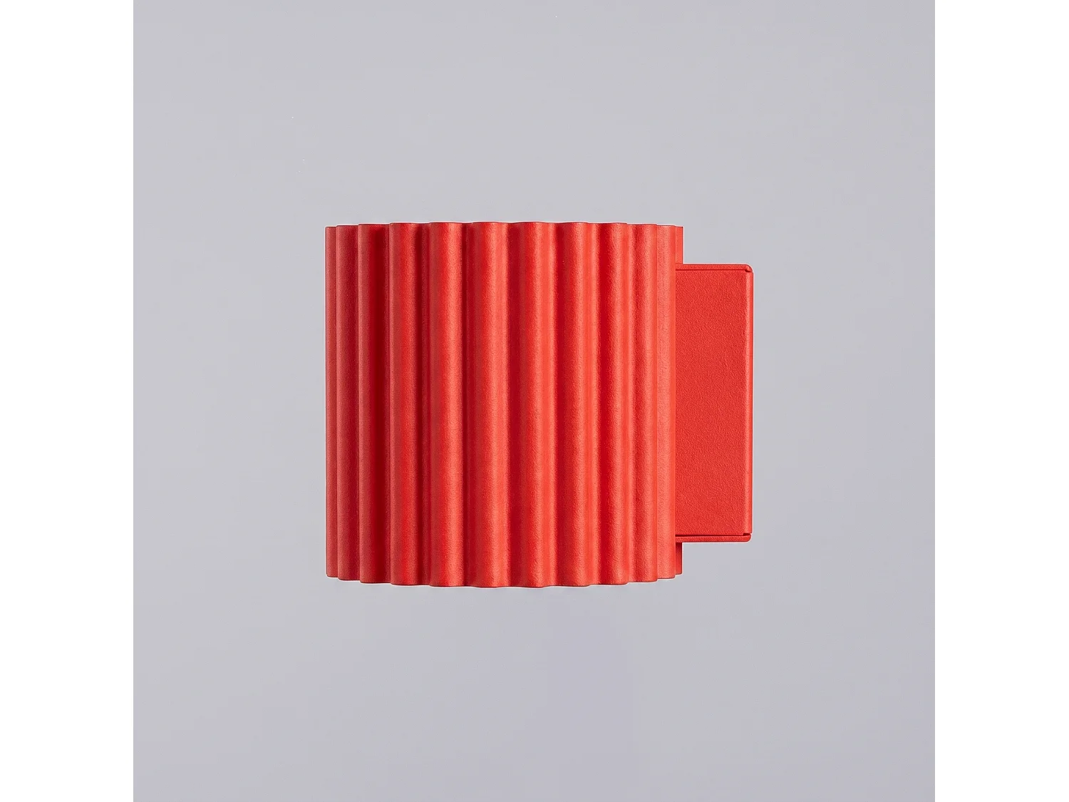 Applique minimaliste en aluminium - 1 sources lumineuses - L.10 x H.10 cm - rouge
