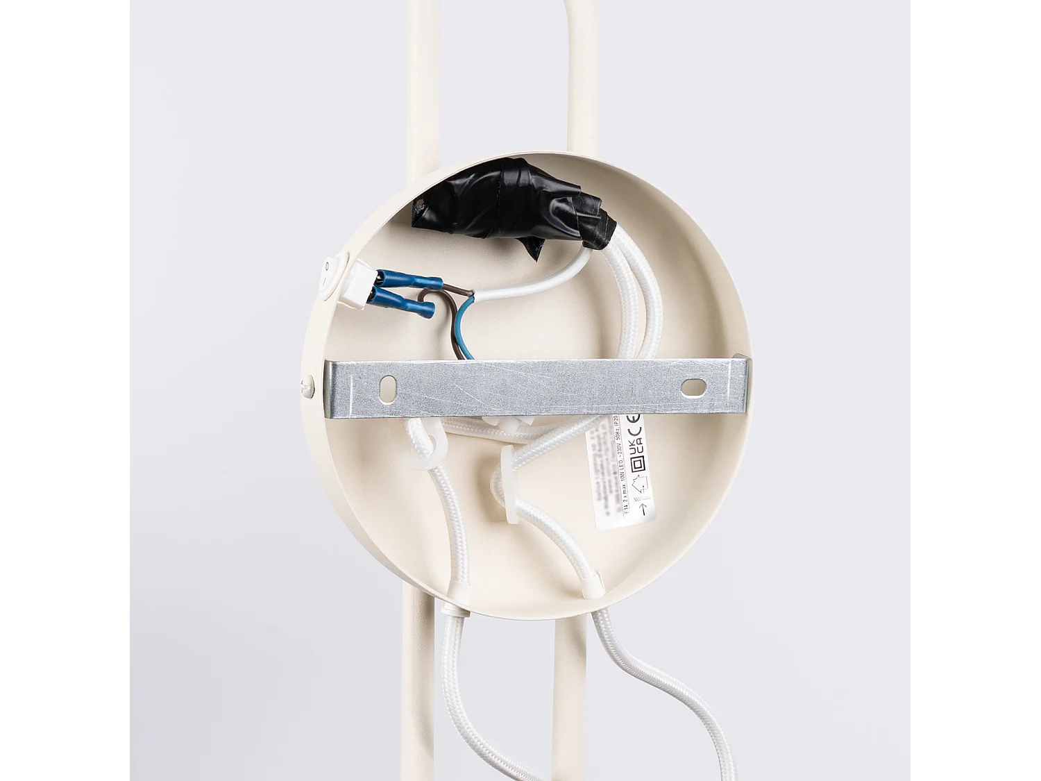 Appliques NOX moderne en acier - 2 sources lumineuses - L.150 x H.30 cm - beige