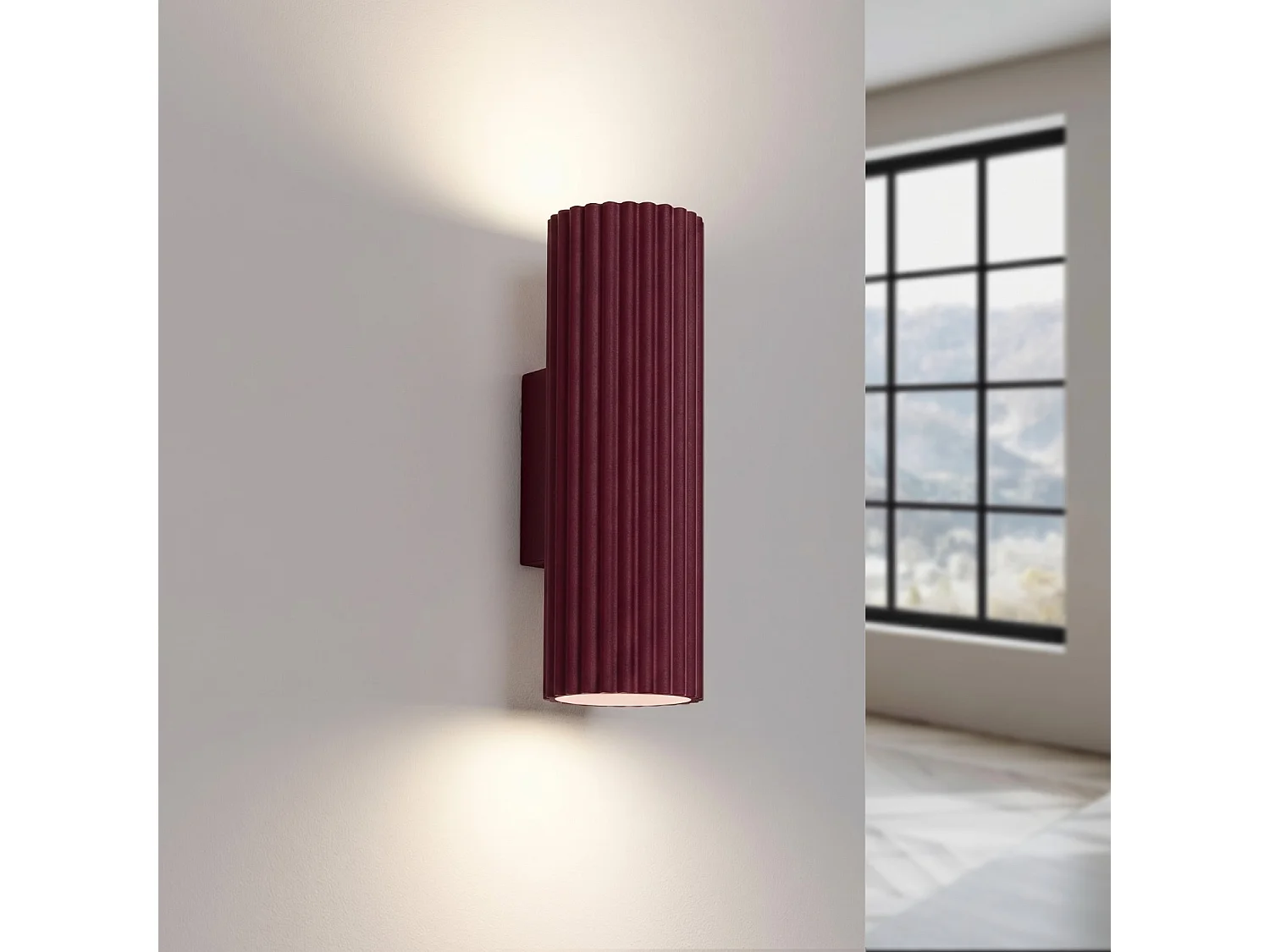 Applique minimaliste en aluminium - 2 sources lumineuses - L.6,5 x H.20 cm - bordeaux