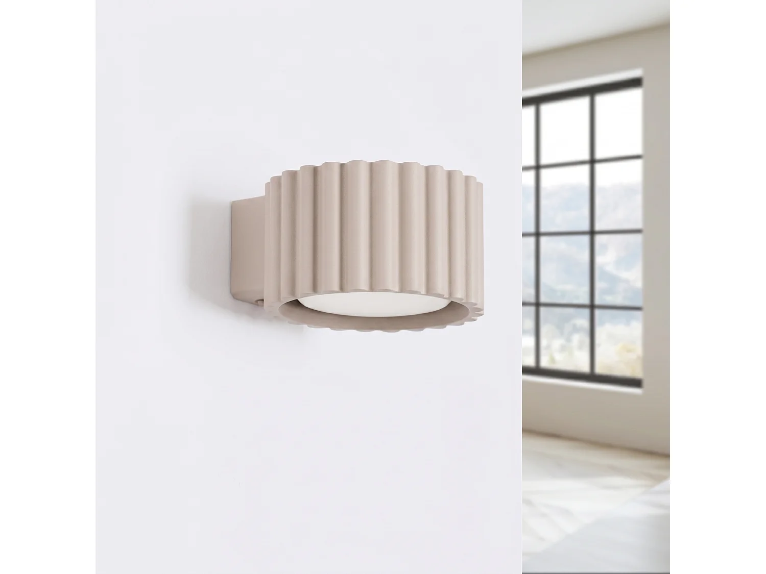 Applique minimaliste en aluminium - 1 sources lumineuses - L.10 x H.6 cm - taupe