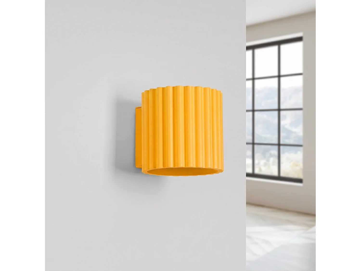 Applique minimaliste en aluminium - 1 sources lumineuses - L.10 x H.10 cm - jaune