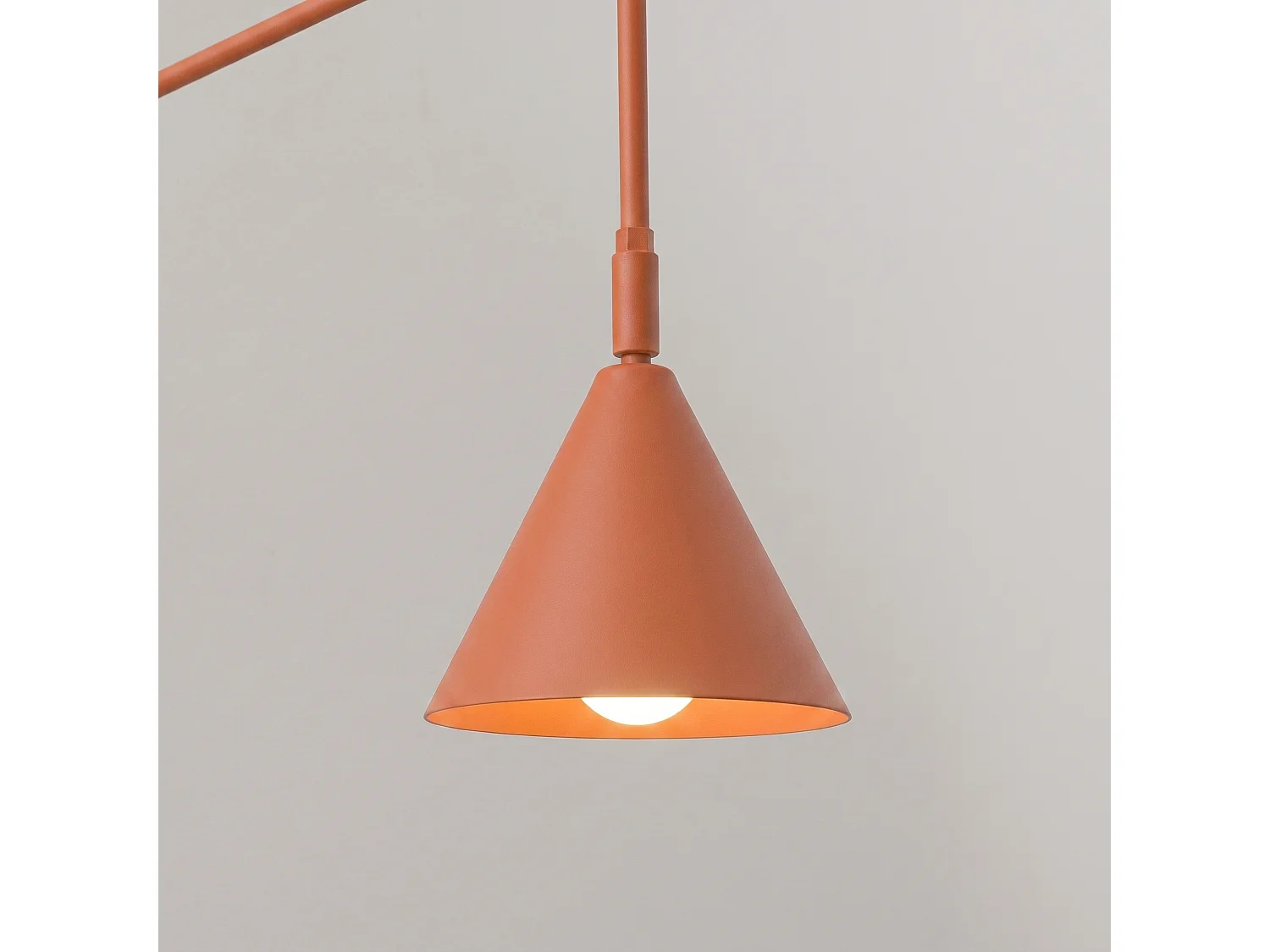 Appliques NOX moderne en acier - 1 sources lumineuses - L.14 x H.30 cm - ocre rouge