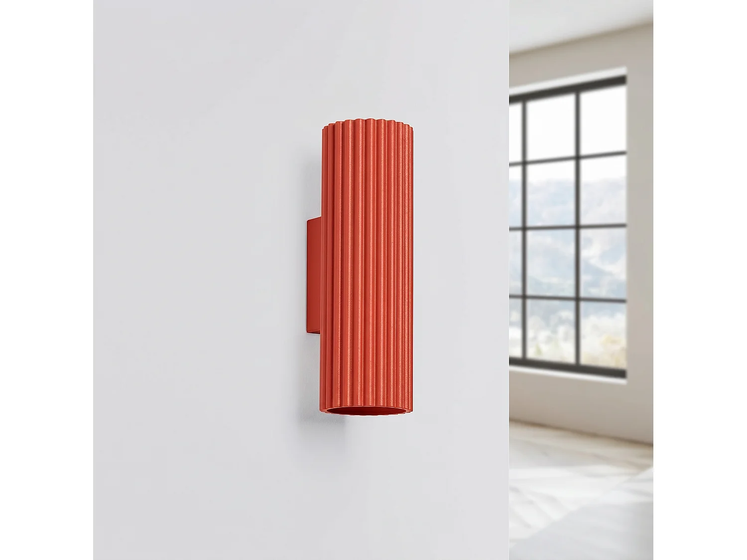 Applique minimaliste en aluminium - 2 sources lumineuses - L.6,5 x H.20 cm - rouge